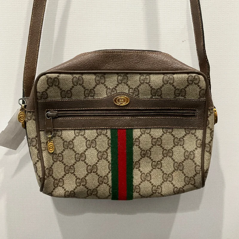 Crossbody Designer By Gucci, Size: Small