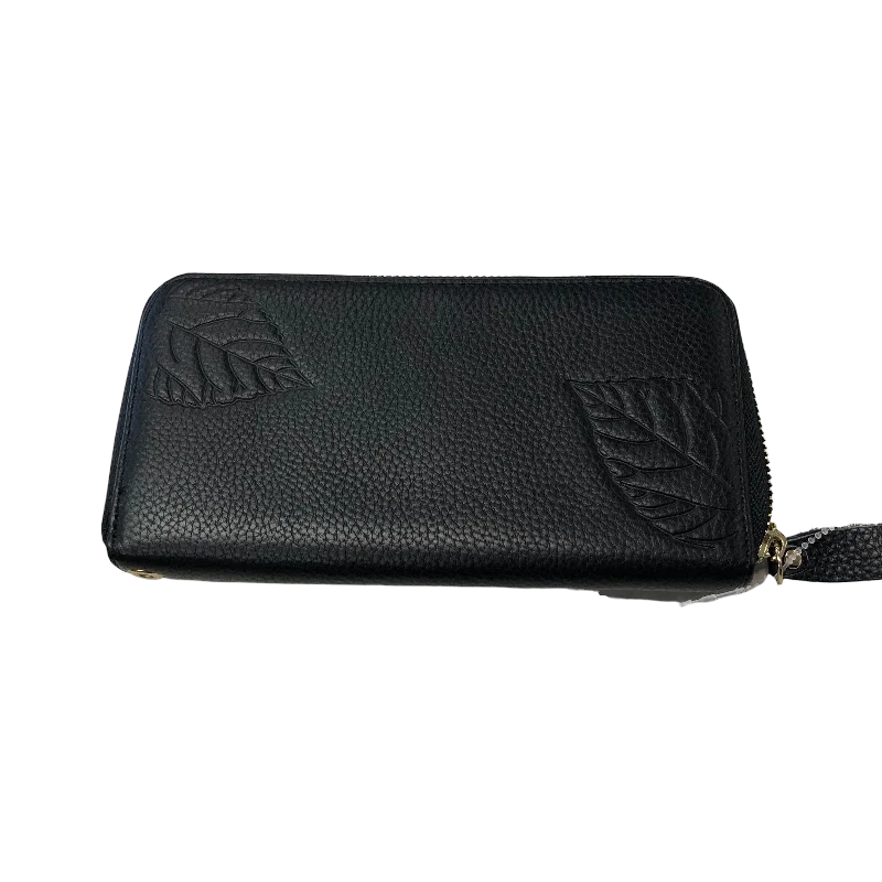 Wallet Clothes Mentor, Size Medium