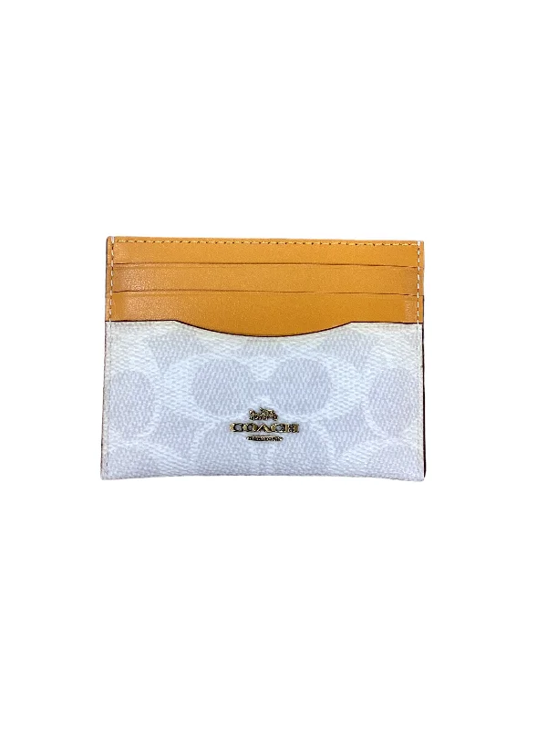 Wallet Coach, Size Small