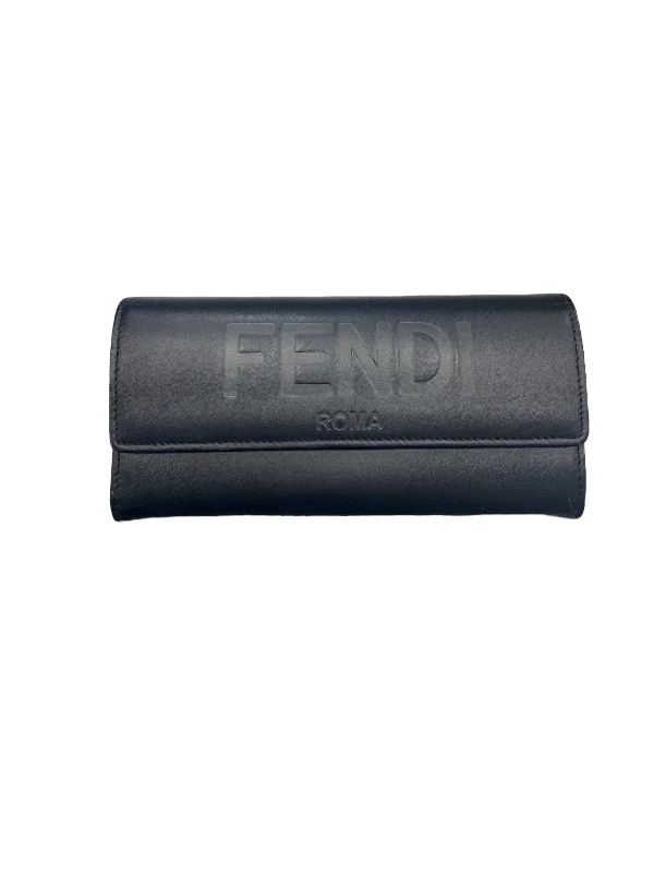 Wallet Luxury Designer By Fendi  Size: Large